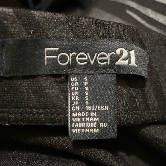 Sexy animal print pencil skirt - Picture 3 of 3